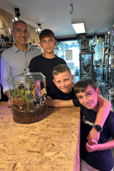 משפחה עם טרריום (2)